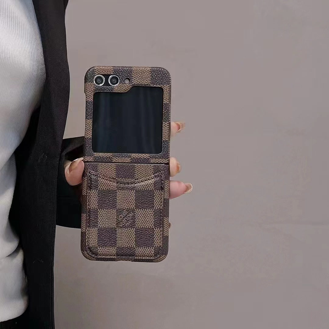 Checkered Leather Case with Card Holder for Samsung Galaxy Z Flip – Designer-Inspired Elegance
