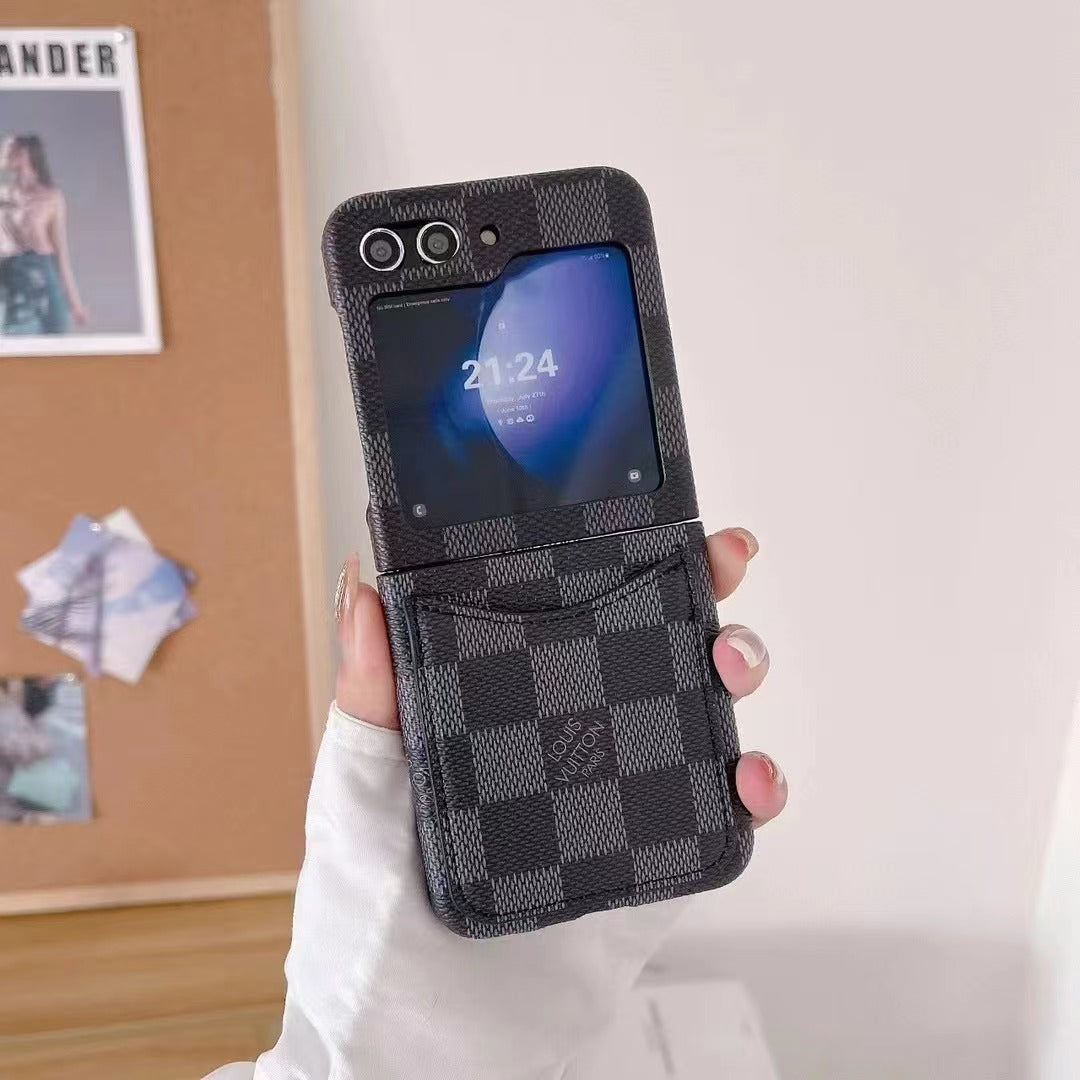 Checkered Leather Case with Card Holder for Samsung Galaxy Z Flip – Designer-Inspired Elegance