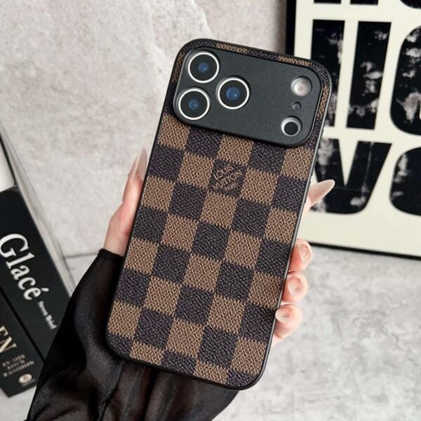 iPhone 16 & 17 Series Slim Phone Case with Camera Cover – Pocket-Friendly Protection