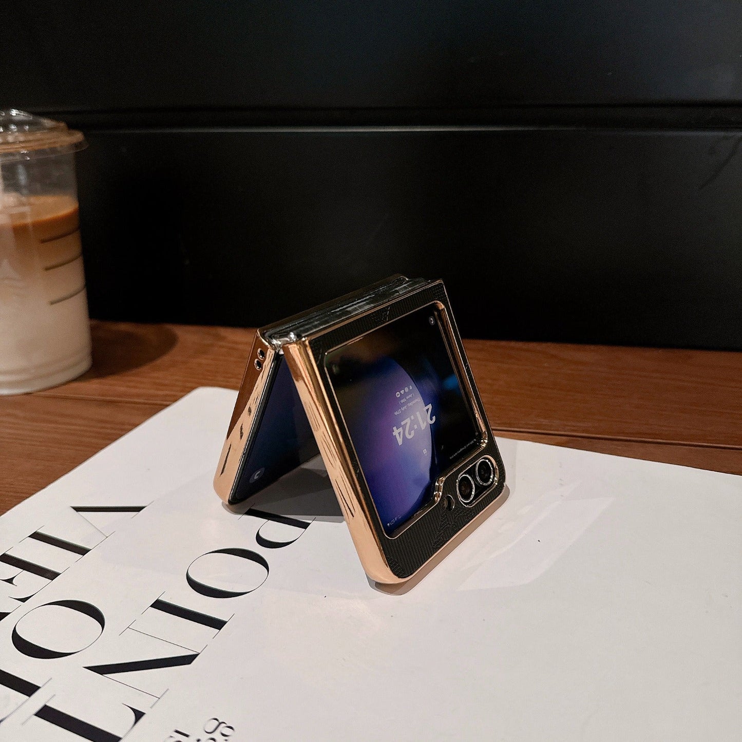 Novarno™ Luxe Case – Samsung Galaxy Z Flip Series